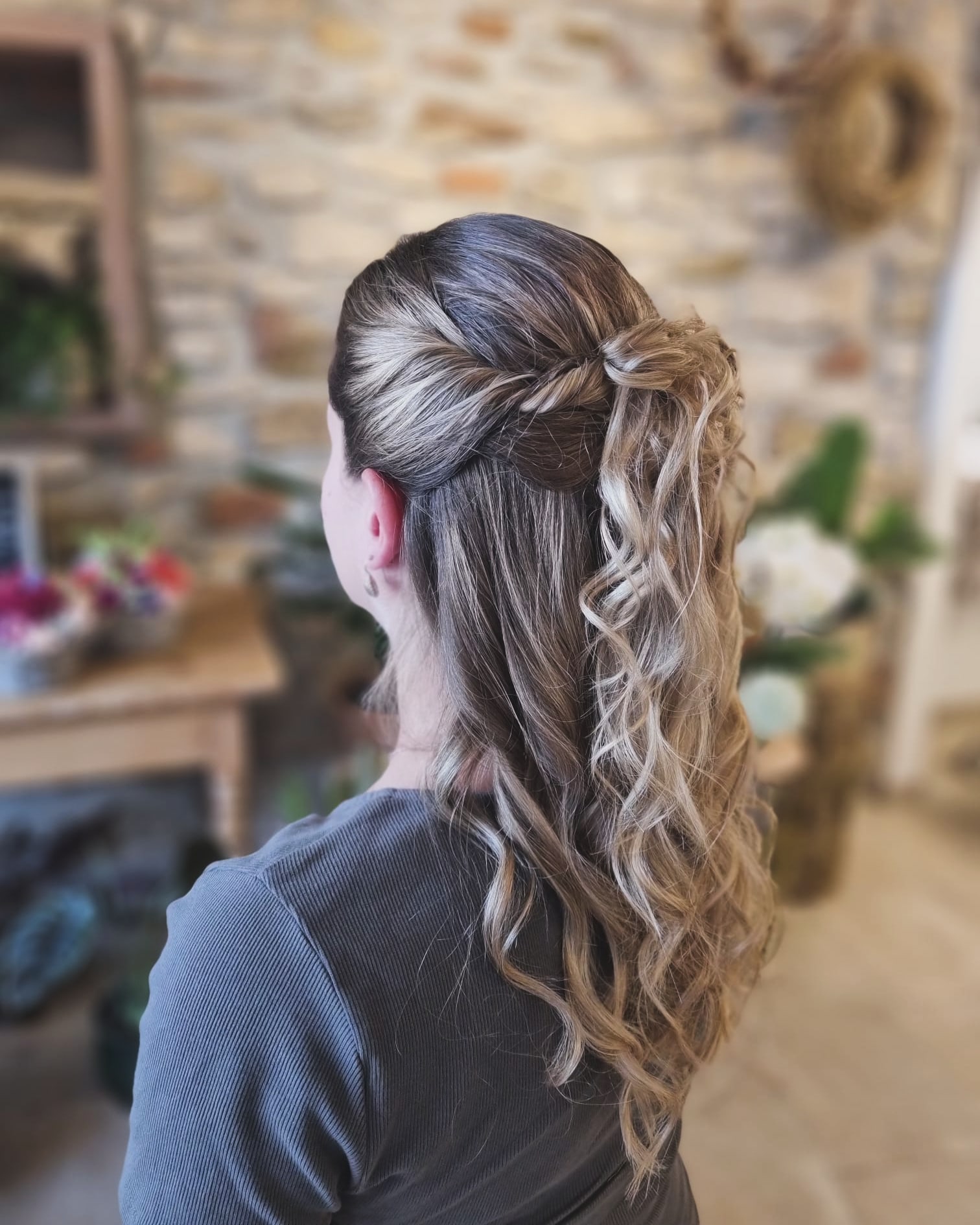 Hoormelodie – Frisuren & Make-up